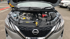 Nissan Qashqai 1.3 DiG-T MH 158 Acenta Premium 5dr Xtronic Petrol Hatchback